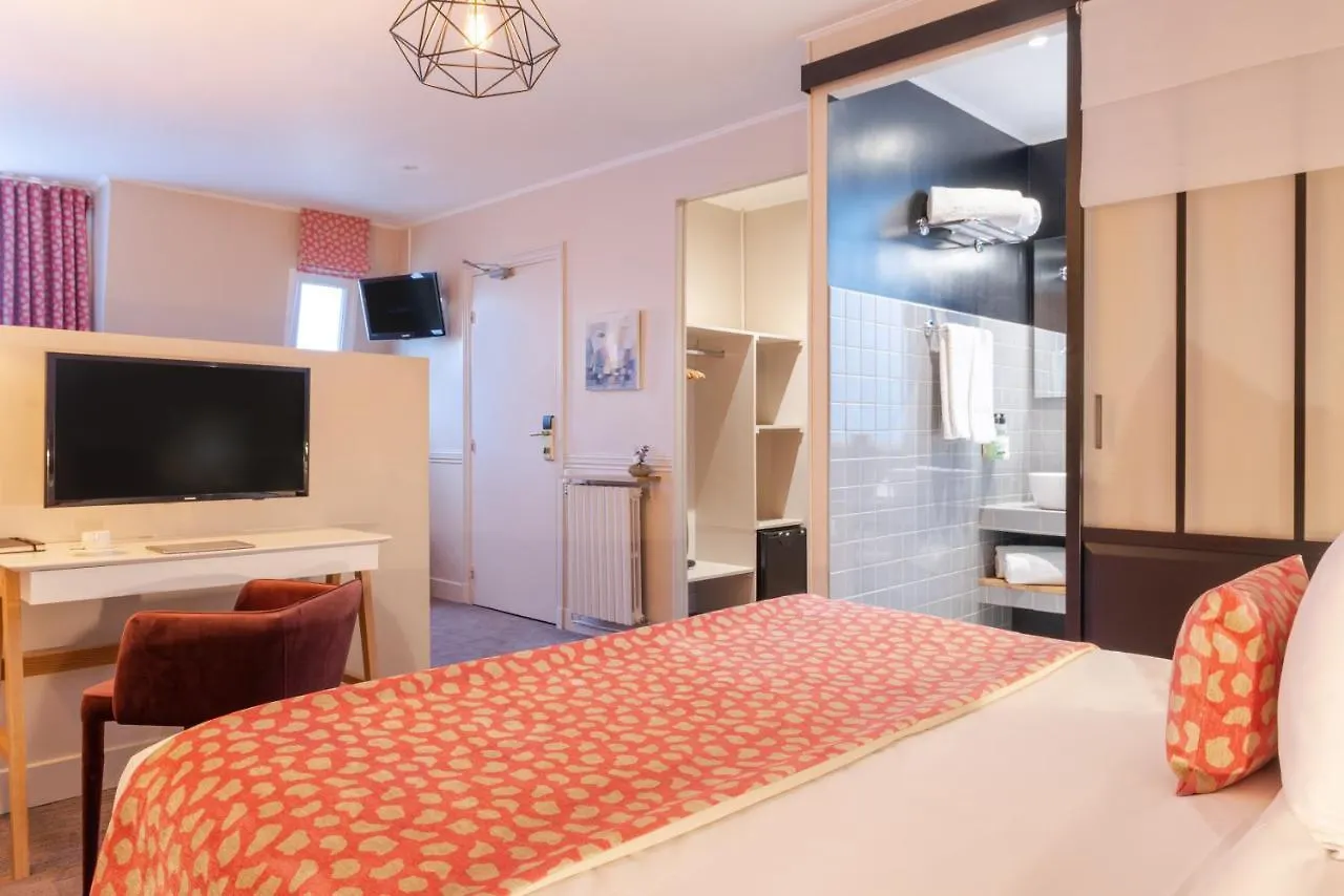 29 Lepic 3* Paris